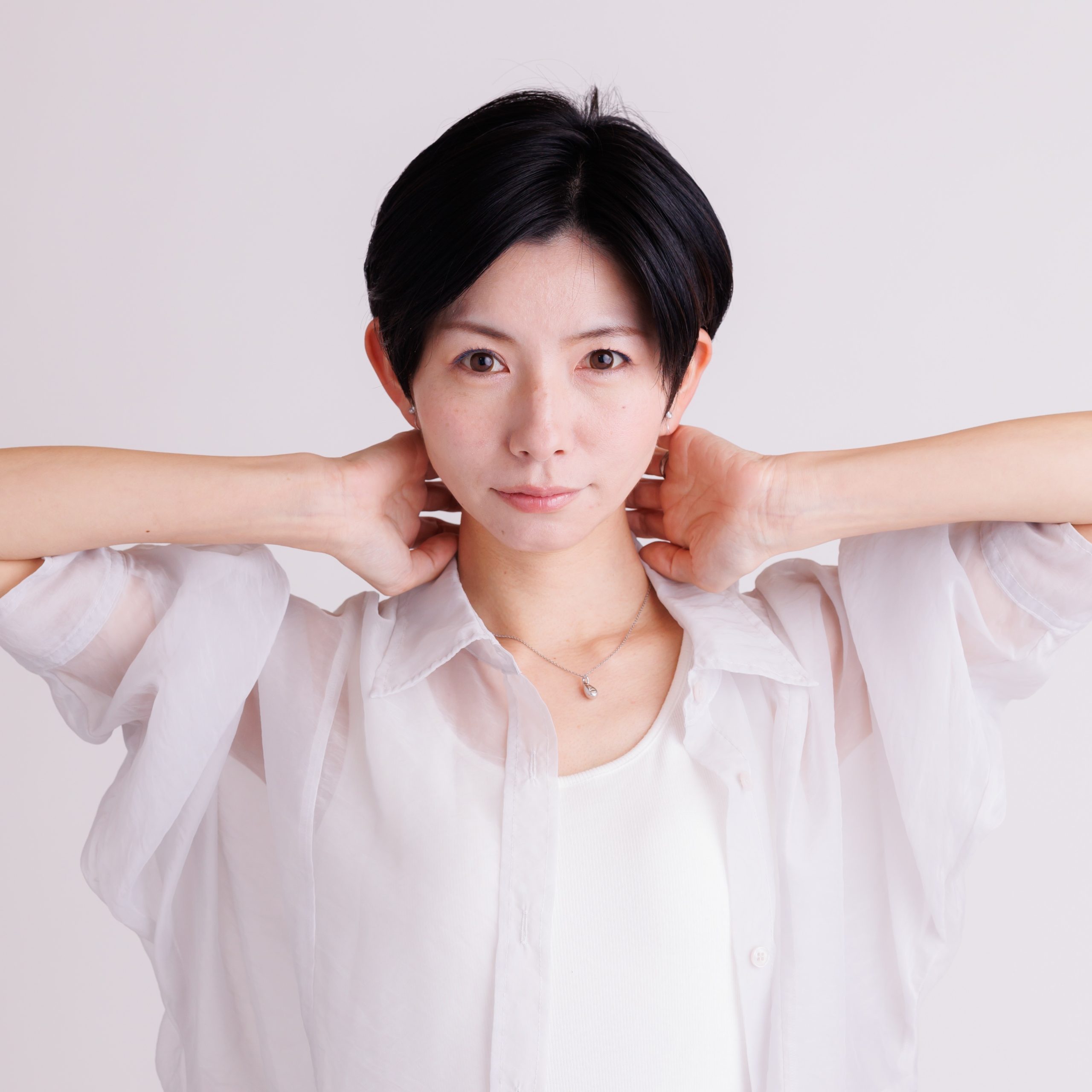 新宅マキ ｜松竹芸能株式会社